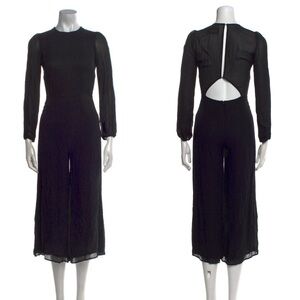 Reformation 🖤 Black Wide Leg Long Sleeve Jumpsuit. Open Back. Size 4.
